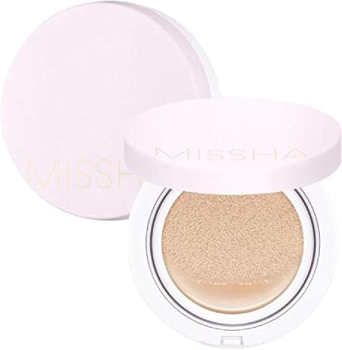 MISSHA Magic Cushion Foundation No.21 Light Beige for Bright Skin - Flawless Coverage,Dewy Finish,Easy Application for All Skin Types-Velvo Beauty