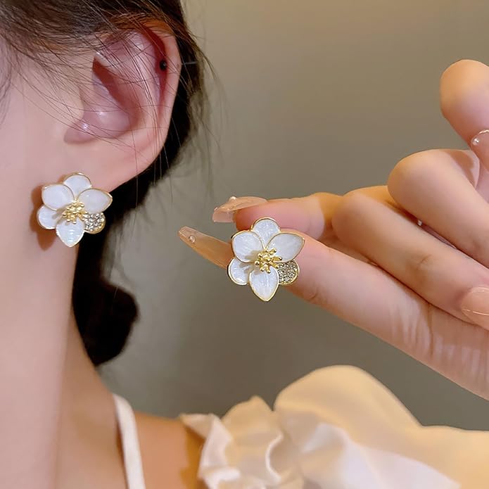 Vintage Enamel Flower Stud Earrings Camellia Flower Earrings Gold Crystal Flower Petal Earrings White Petal Stud Earrings Jewelry for Women-Velvo Beauty