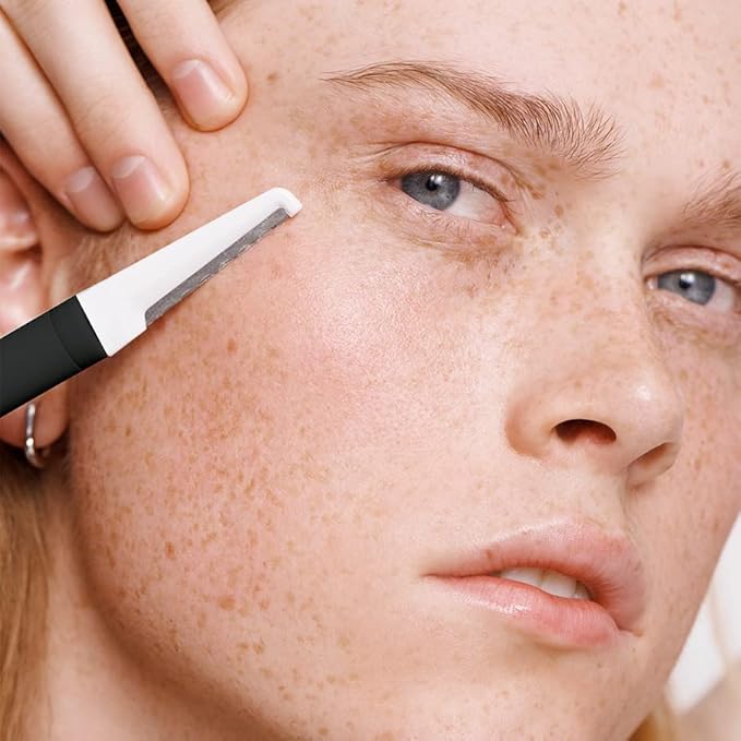 Versed Skin Reset Holiday Kit - Complexion Reset System - Contains Pore Refining Just Breathe Clarifying Serum & Dermaplaning Tool for Peach Fuzz + Facial Exfoliation (2 Pieces)-Velvo Beauty