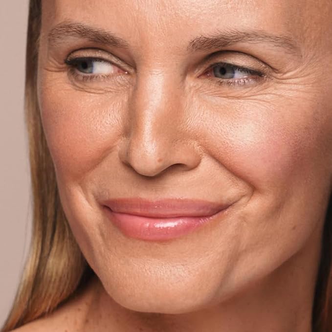 Jouer Crème Eyeshadow Crayon | Men & Women | Built-In Sharpener | Dermatologist Tested | Waterproof, Fast Drying & Crease Resistant Formula-Velvo Beauty