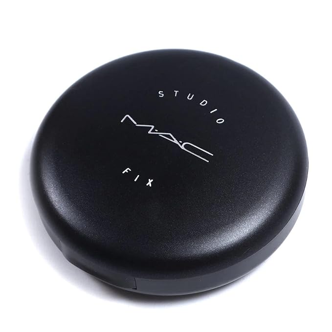 MAC Studio Fix Powder Plus Long-wearing Foundation - One-step Application of Foundation and Powder (NC45)-Velvo Beauty