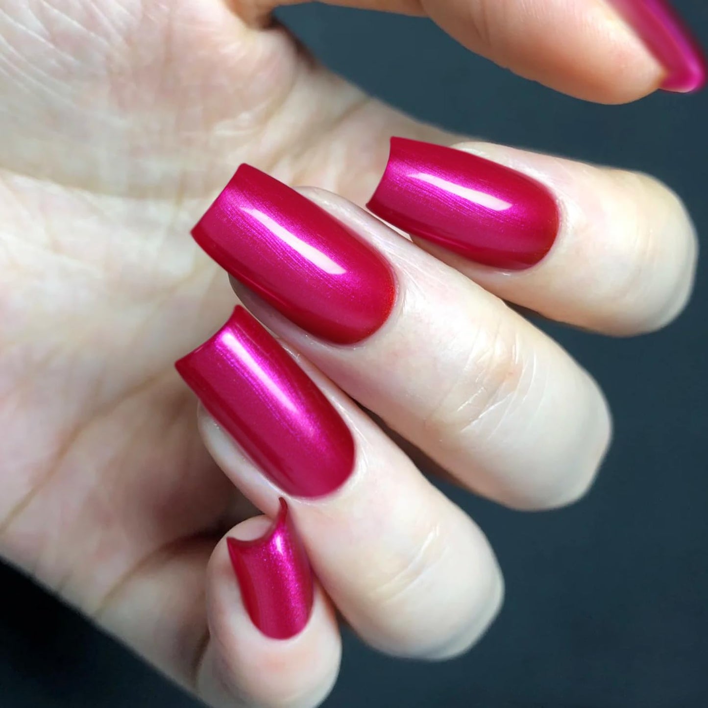 Major Dijit Quick Dry Nail Polish Crimson Summer Nail Lacquer for Nail Art Regular Nail Polish 0.41 fl oz.-Velvo Beauty