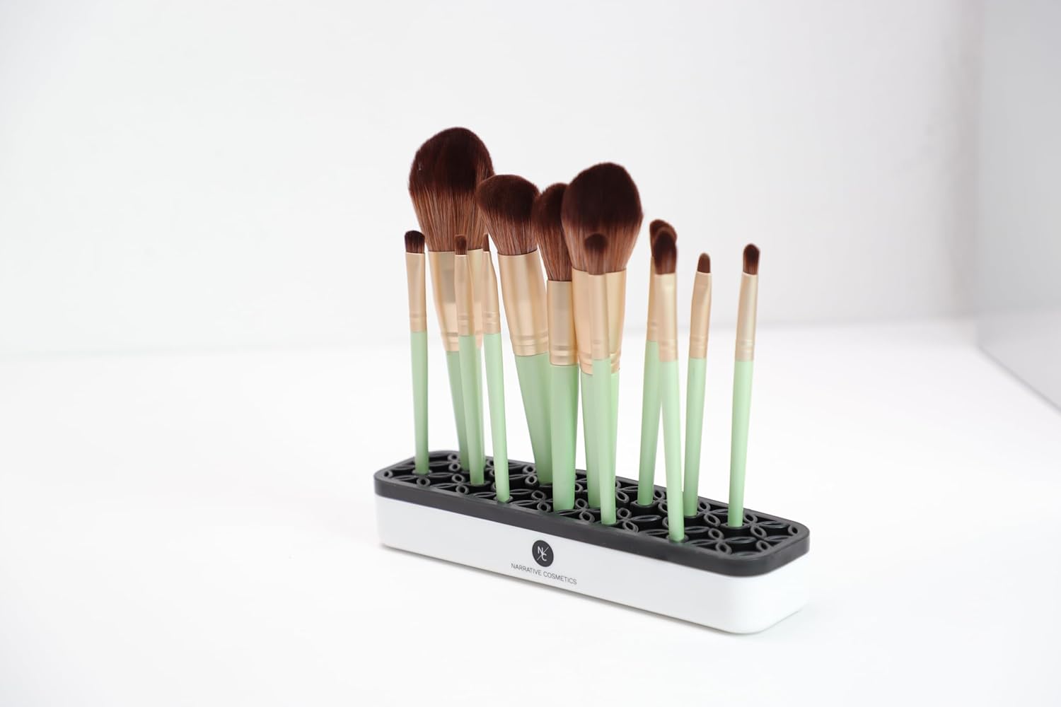 Upright Silicone Brush Holder with Square Corners - Black-Velvo Beauty
