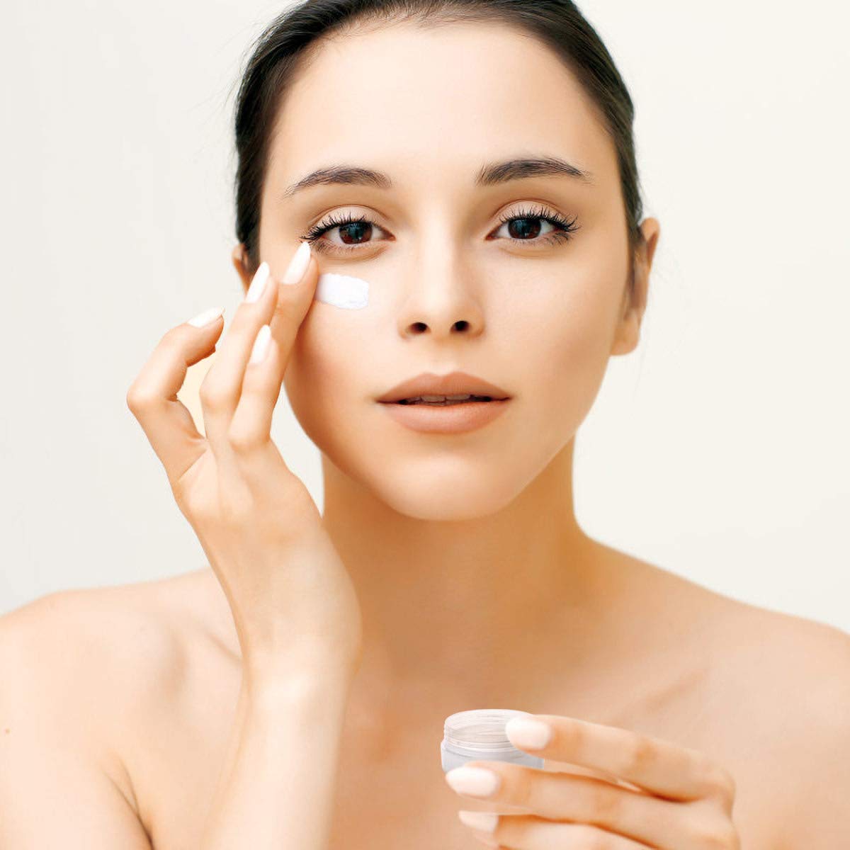 Refillable Cosmetic Sample Jars - 100 Pack 20g (0.7oz) Milti Color Small Travel Containers with Lids + 10 Mini Makeup Spatulas - BPA Free-Velvo Beauty