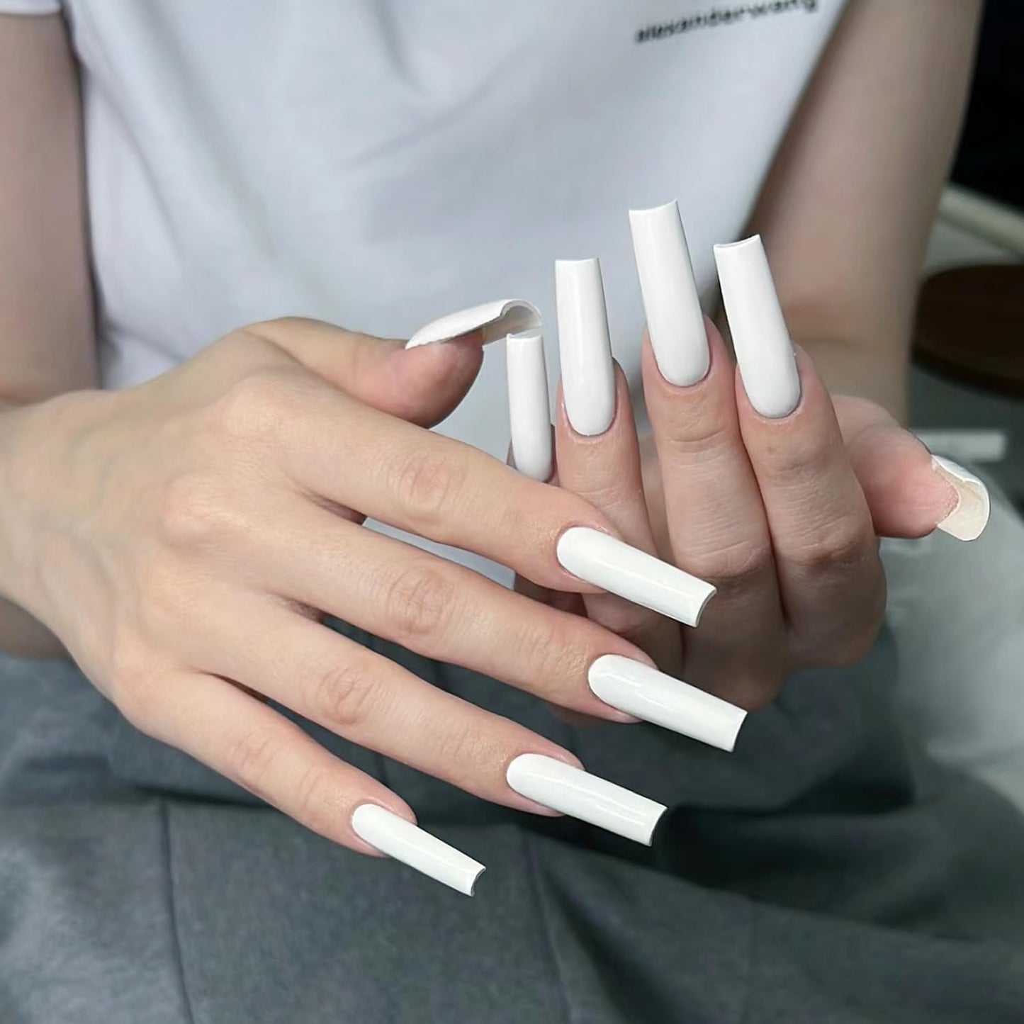 Major Dijit Quick Dry Nail Polish Ghost White Summer Nail Lacquer for Nail Art Regular Nail Polish 0.41 fl oz.-Velvo Beauty