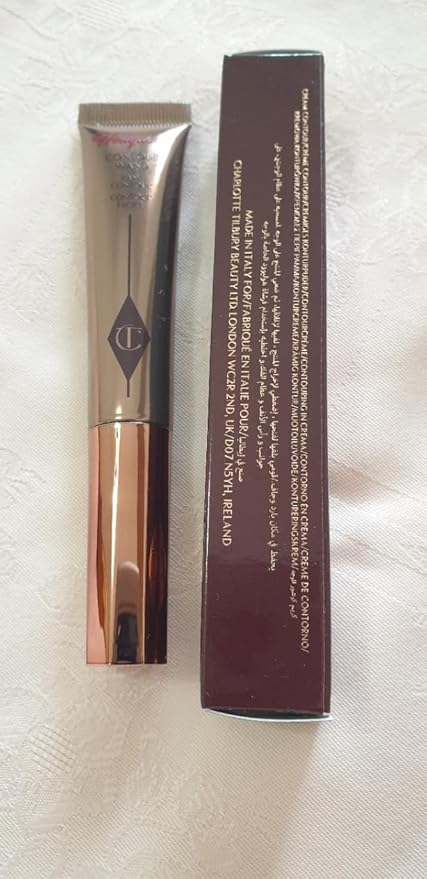 Charlotte Tilbury Hollywood Contour Wand Light-Medium-Velvo Beauty
