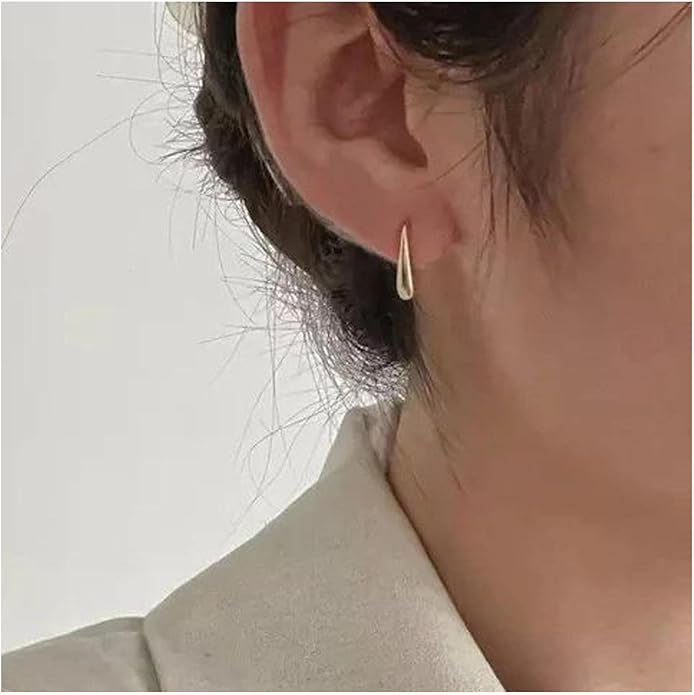 Vintage Water Drop Earrings Gold Teardrop Earrings Tiny Droplet Earrings Minimalist Everyday Earrings Jewelry for Women and Girls-Velvo Beauty