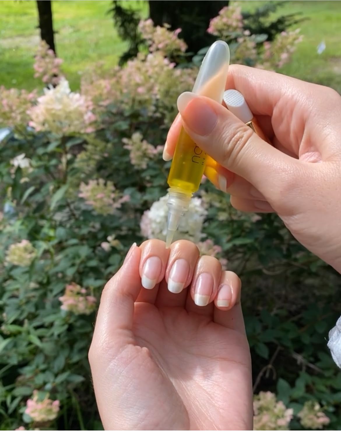 Bliss Kiss Refillable Cuticle Oil Pen for Nails - Empty 8 ml Squeeze Nail Oil Pen with brush applicator from 1-Pack-Velvo Beauty