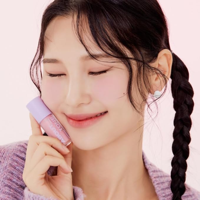 Fluffy Air Blusher 5 Colors - Lightweight Melting Liquid Blush for Colorful Cheeks, Highly Pigmented, Cheekbones and Eye Makeup, Soft Matte Finish, Buildable Formula (04 MAUVE LAVENDER)-Velvo Beauty