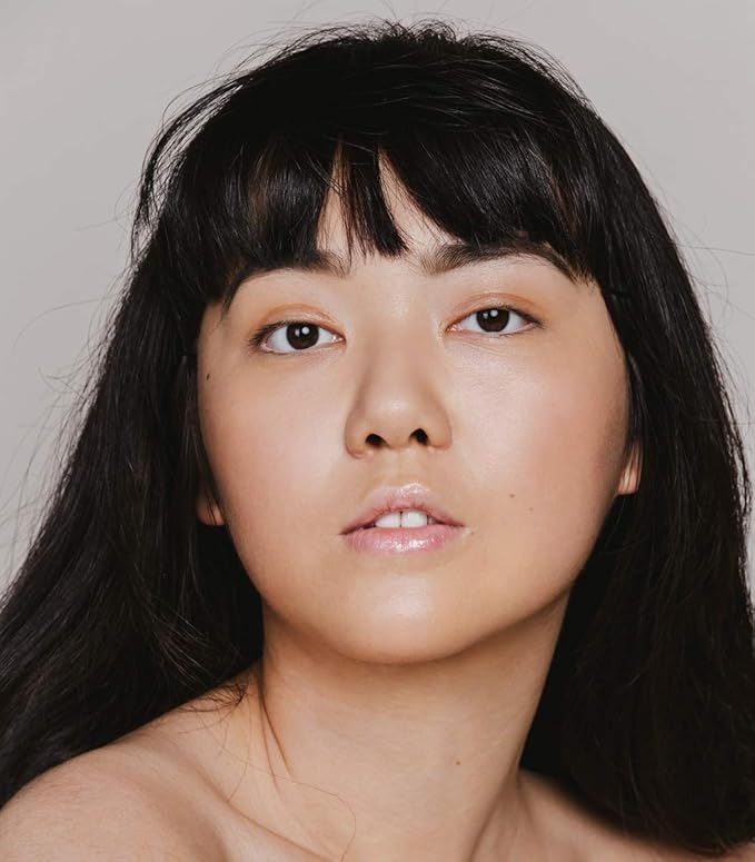 MÁDARA Organic Skincare | Skin Equal Soft Glow Foundation SPF15 Sand 40-30 ml, Mineral foundation with hyaluronic acid, Buildable medium coverage, Dewy foundation, Vegan, COSMOS natural certified-Velvo Beauty