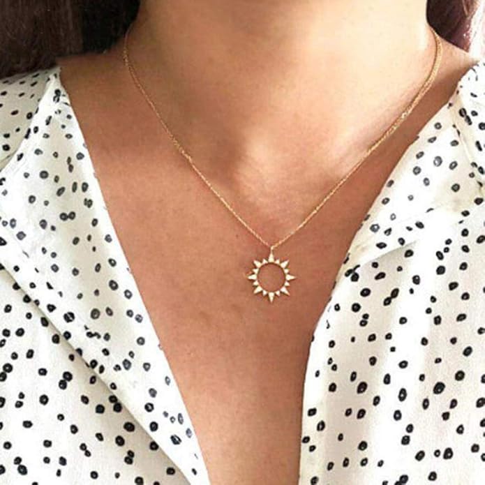 Bohemian Star Necklace Choker Small Flat Star Pendant Necklace Celestial Chain Necklace Jewelry for Women and Girls-Velvo Beauty