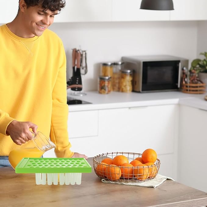 Lip Balm Tubes with Filling Tray and Spatula, 100PCS 5ml White Lip Balm Containers with White Caps, DIY Lip Care Balms Making Tray and Spatula for Women Girl Cosmetics Makeup-Velvo Beauty