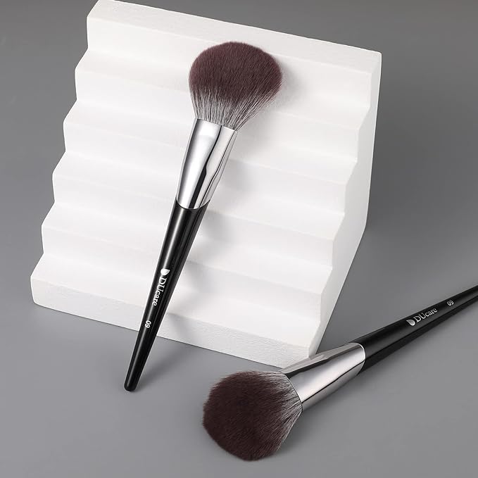 DUcare Powder Brush for Loose Powder - Fluffy Makeup Brushes with Soft Synthetic Bristles for Setting Powder/Blush/Highlighter, Large Face Makeup Brush for Flawless Application-Velvo Beauty