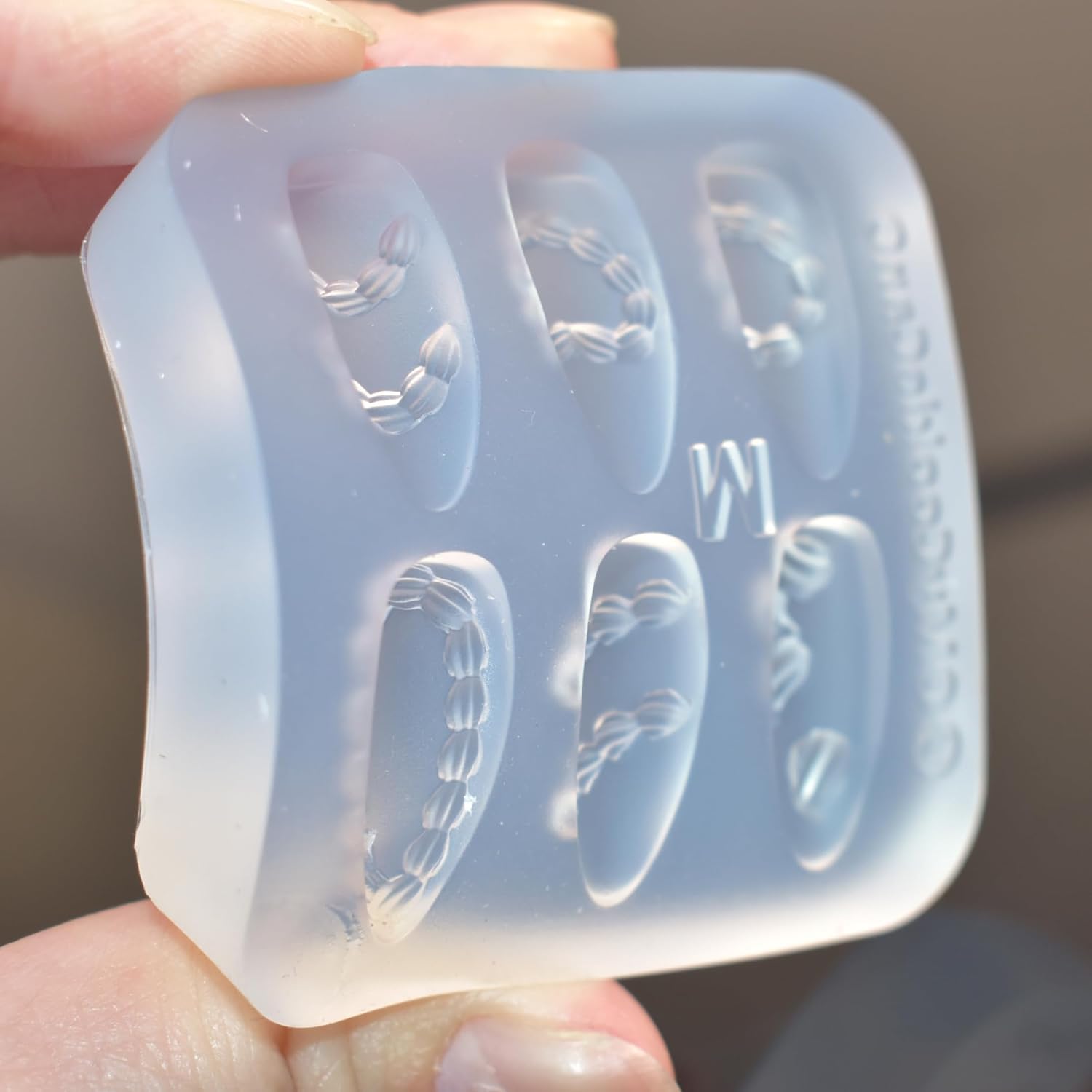 Nail Art Silicone Mold Embossed Cream Chain Design DIY Manicure 3D Carving Template with 6 Patterns, Resin Craft Making Tool Mould for Women Nail Decoration-Velvo Beauty