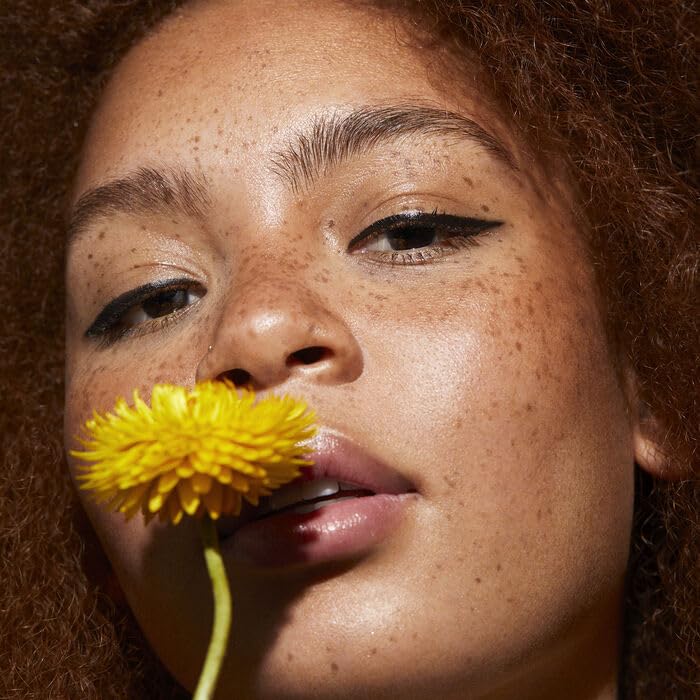 Well People Fresh Lines Liquid Eyeliner, Longwear Liquid Eyeliner For Precise Lines, Hydrating & Smudge-resistant Formula, Vegan & Cruelty-free, Black-Velvo Beauty