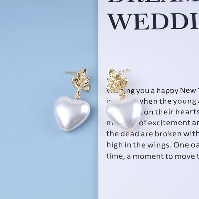 Vintage Pearl Heart Drop Earrings Gold Leaf Pearl Earrings White Pearl Heart Earrings Bridal Pearl Stud Earrings Jewelry for Women-Velvo Beauty