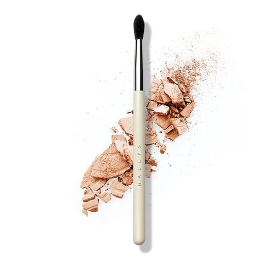 HALEYS Crease Eyeshadow Brush, Medium Fluffy Tapered Brush, Soft, Easy Blending Makeup Tool, Seamless, Multi-tasking Makeup Brush for Cream and Powder, High-end Synthetic Bristles, Vegan + CF-Velvo Beauty