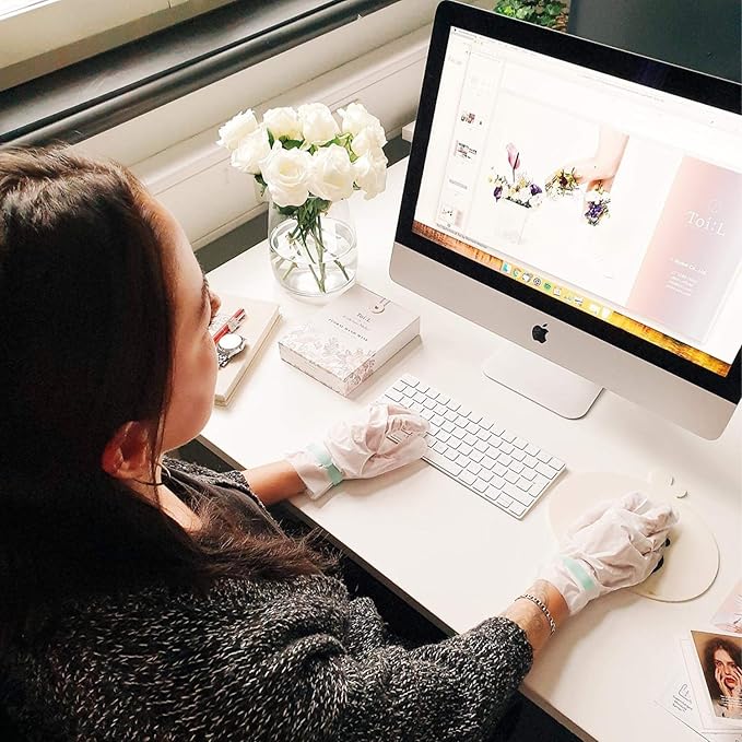 Catherine Muller Floral Hand Mask 8 Pairs, Moisturizing Gloves for Dry Hands with Elder Flower & CICA, Repairing and Nourishing Hand Care Treatment for Cracked, Rough, and Dry Skin-Velvo Beauty