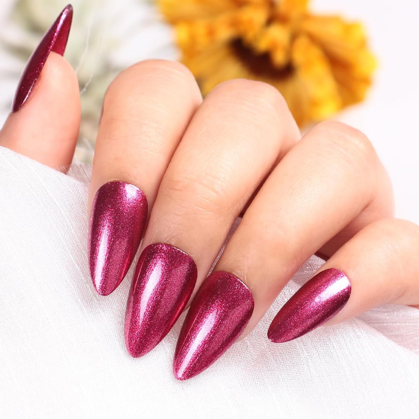 Major Dijit Quick Dry Nail Polish Bright Red Summer Nail Lacquer for Nail Art Regular Nail Polish 0.41 fl oz.-Velvo Beauty