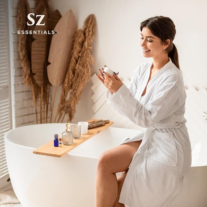 Blue Lotus Essential Oil 100% Pure, Undiluted Oil - Extracted from Nymphaea Caerulea - Rich & Sweet Scent with Fruity Overtones - Therapeutic Grade & Vegan - 0.17oz (5ml)-Velvo Beauty