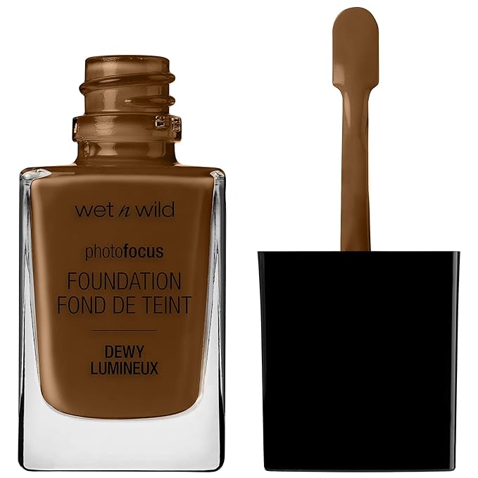 wet n wild Photo Focus Dewy Foundation, Golden Almond, 1.06 Ounces-Velvo Beauty