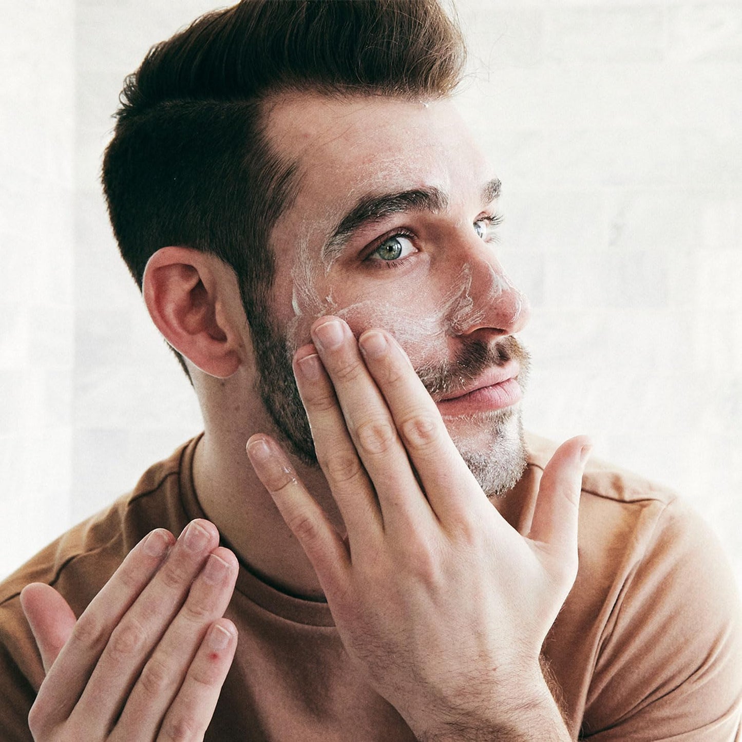 Brickell Men's Daily Defense SPF20 Face Moisturizer for Men, Natural & Organic, Zinc Oxide Face Moisturizing Mineral Sunscreen, Hydrates & Protects Skin Against Harmful UVA/B rays, 3.4oz, Unscented-Velvo Beauty