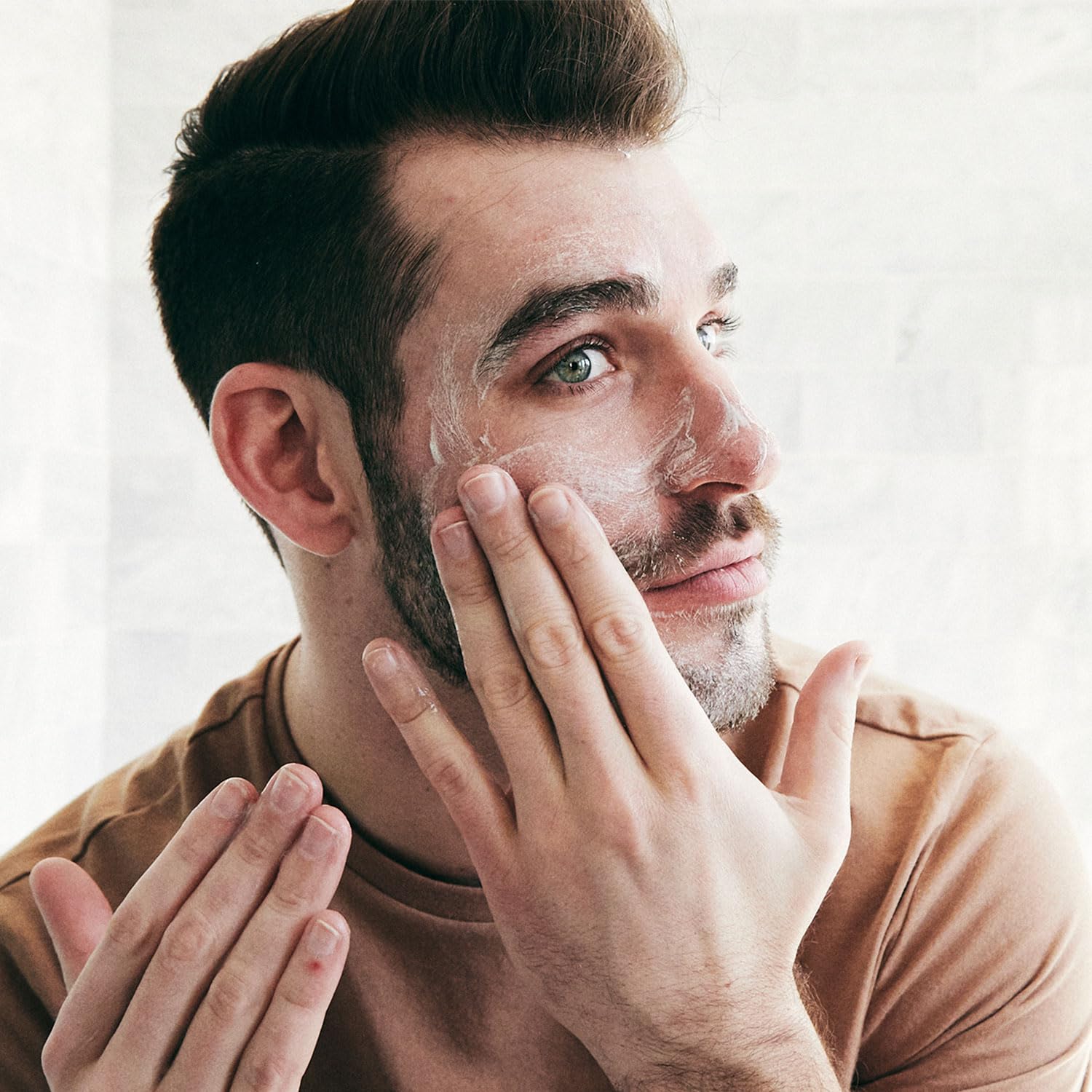 Brickell Men's Daily Defense SPF20 Face Moisturizer for Men, Natural & Organic, Zinc Oxide Face Moisturizing Mineral Sunscreen, Hydrates & Protects Skin Against Harmful UVA/B rays, 3.4oz, Unscented-Velvo Beauty