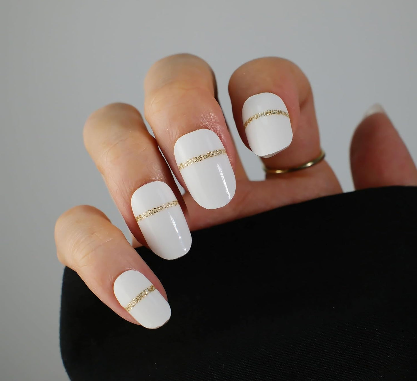 Nail Polish Strips, 32PCS Salon Quality Wraps, Long Lasting Gel Nail Stickers for Women Easy Apply& Remove (White Frost on Cake)-Velvo Beauty