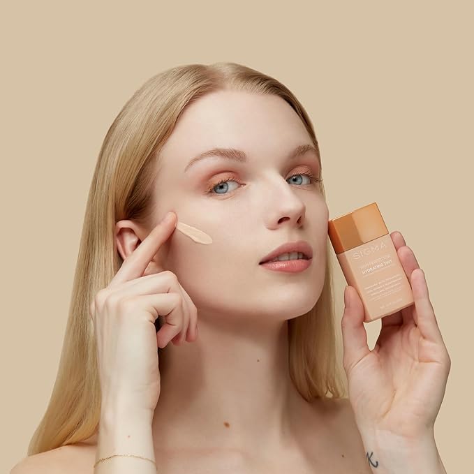 Sigma Beauty Skin Perfector – Hydrating Skin Tint Foundation for Lightweight, Buildable Coverage, With Hyaluronic Acid, Niacinamide Serum, and More (1 Fair Ivory Tint, 1.12oz)-Velvo Beauty