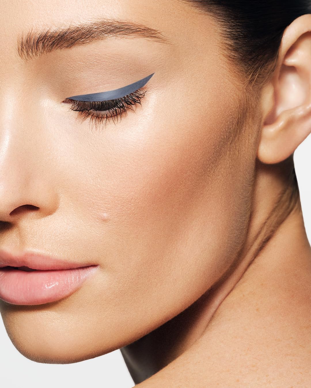 MAKE Beauty Liquid Line Waterproof Liquid Eyeliner Pen. Smudge-Proof Felt Tip for Precise Application of Lines, Wings, and Graphics. Long Lasting Eye Liner - Shade, Carbon Matter-Velvo Beauty