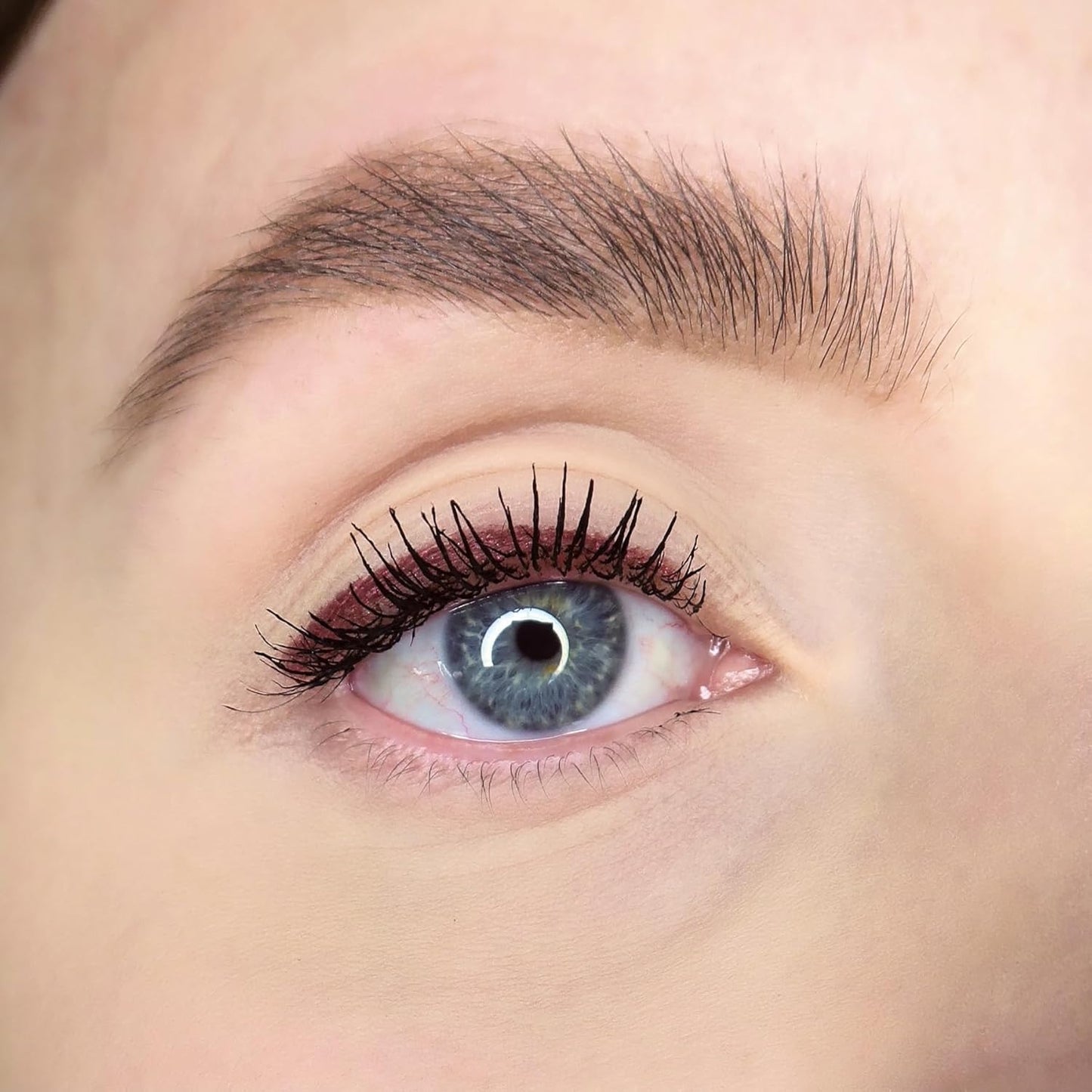 Hypoallergenic Waterproof Red Rebel Eyeliner Pencil-Velvo Beauty