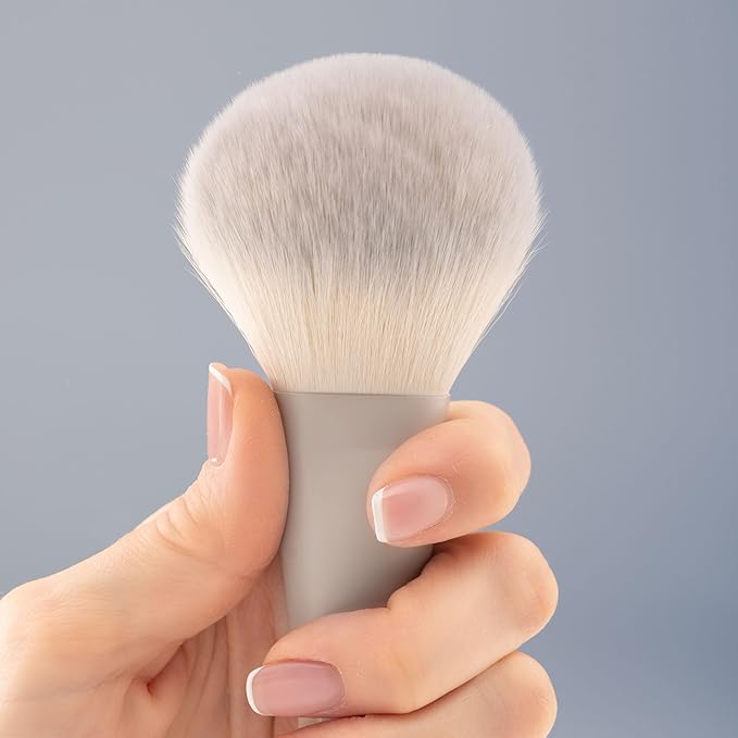 Snow Fox Skincare Fox Tail Loose Powder Brush for Fast Powder Application-Velvo Beauty