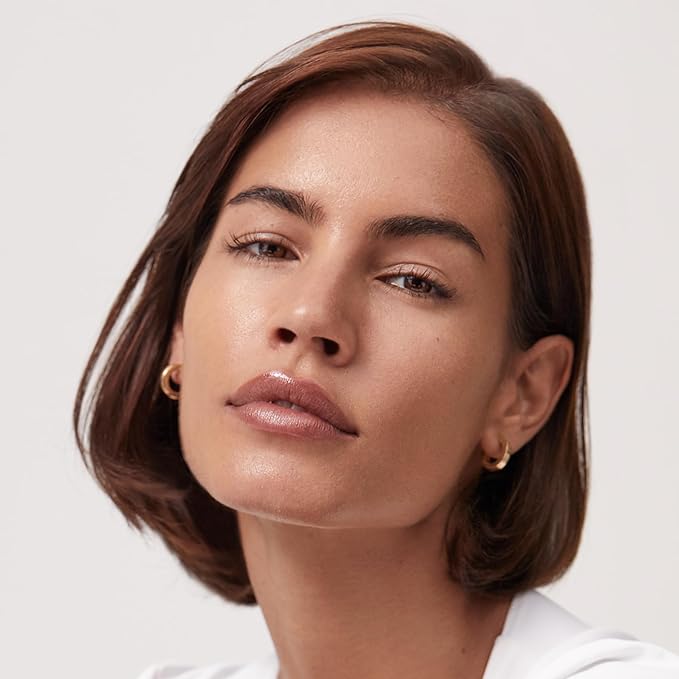 Summer Fridays Sheer Skin Tint - Skin Tint with Hyaluronic Acid - Helps Diminish Uneven Skin Tone - Sheer to Light Coverage - Shade 5 - Medium with Warm Neutral Undertones (1 Fl Oz)-Velvo Beauty