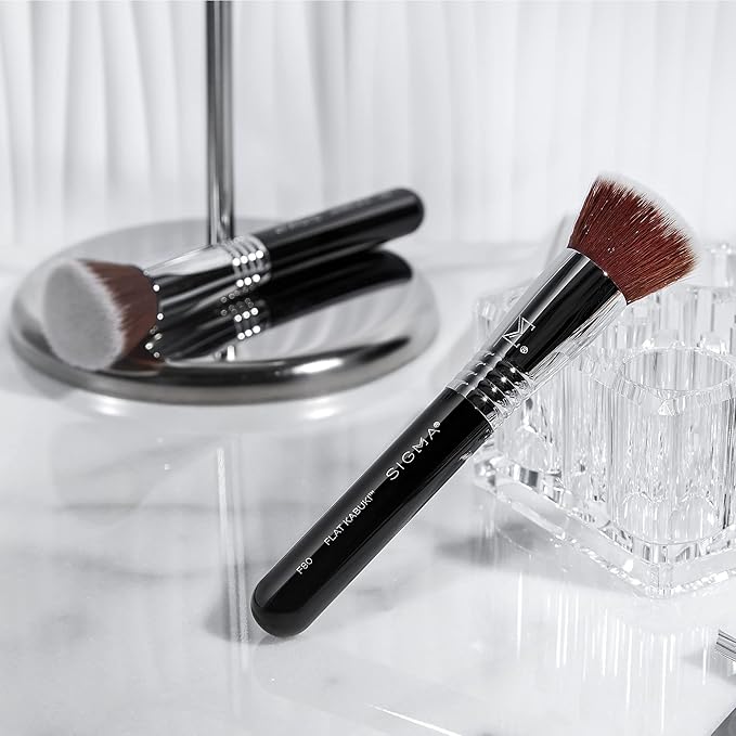 Sigma Beauty F80 Flat Kabuki Brush – Flat Top Kabuki Foundation Brush and Professional Grade Makeup Brush with Ultra-Soft Fibers for Blending Liquid & Cream Makeup Products (Black, 1pc)-Velvo Beauty