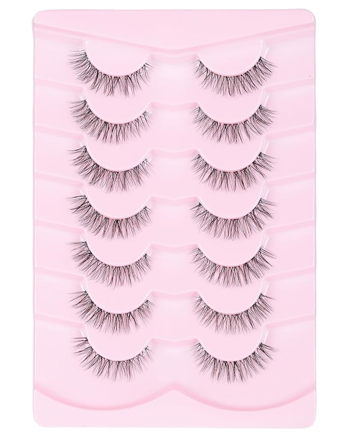 Natural Lashes Cat Eye False Eyelashes Wispy Eye Lashes Wispies Eyelashes C Curl Fake Eyelashes Natural Look Clear Band Lashes-Velvo Beauty