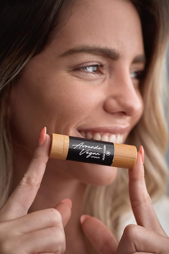 AVOCADO VEGAN LIP BALM, Clean, Light, Highly Nutritious Avocado & Shea Butter Lip Balm, Penetrates Deep Tissue and Protects Chapped Dry and Sore Lips.-Velvo Beauty