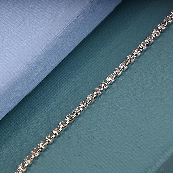 Boho Crystal Thigh Chain Silver Body Chain Leg Chains Body Jewelry Accessories for Women and Girls (Silver)-Velvo Beauty