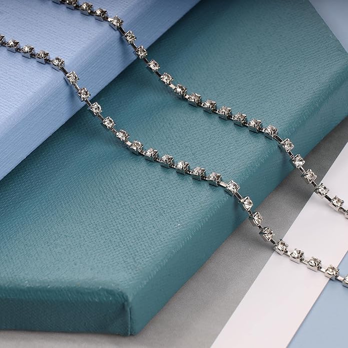 Boho Crystal Thigh Chain Silver Body Chain Leg Chains Body Jewelry Accessories for Women and Girls (Silver)-Velvo Beauty