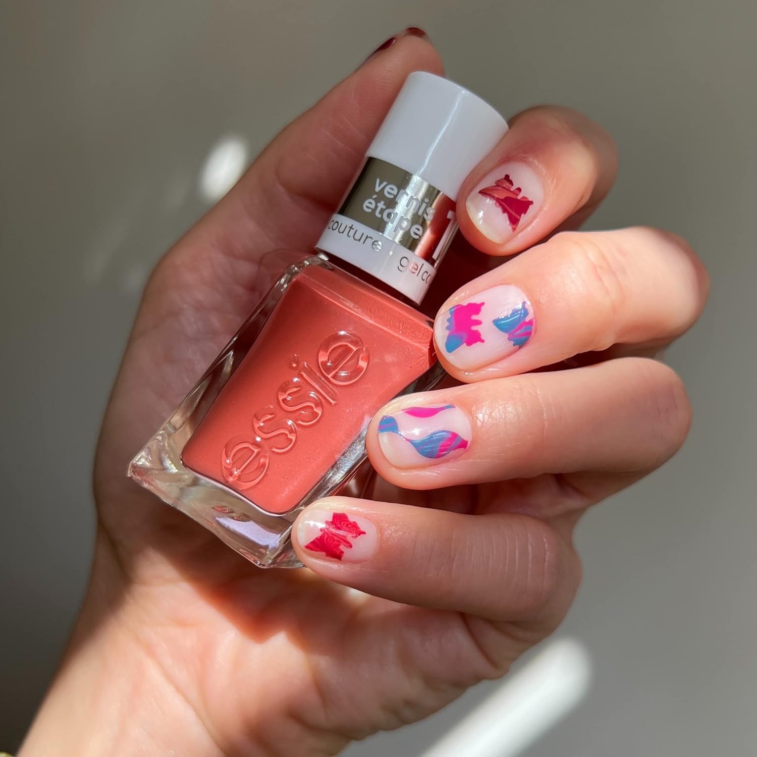 essie Nail Polish Set, electric butterfly , Longwear Gel-like Nail Polish, Woven at Heart, Coral + Put in the Patchwork, Red, Gel-like Shiny Top Coat-Velvo Beauty