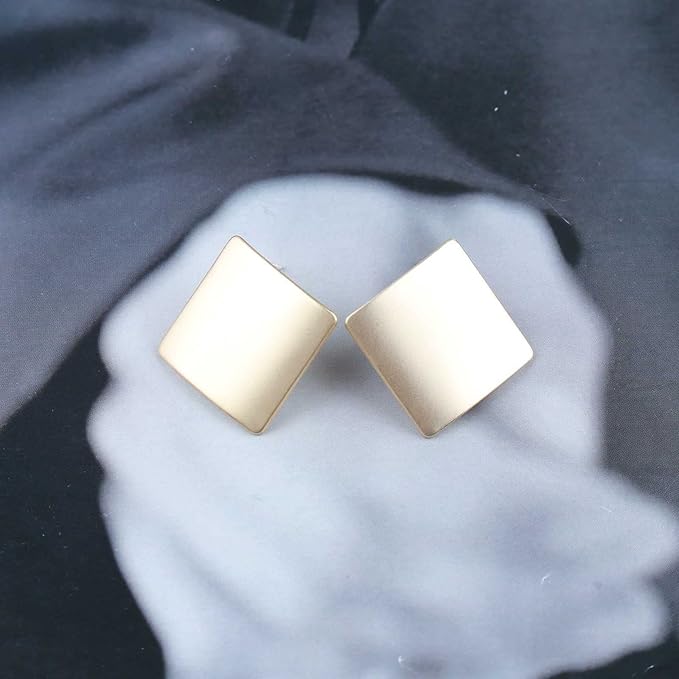 Vintage Square Stud Earrings Square Shape Earrings Geometric Gold Earrings Minimalist Earrings Jewelry for Women and Girls-Velvo Beauty