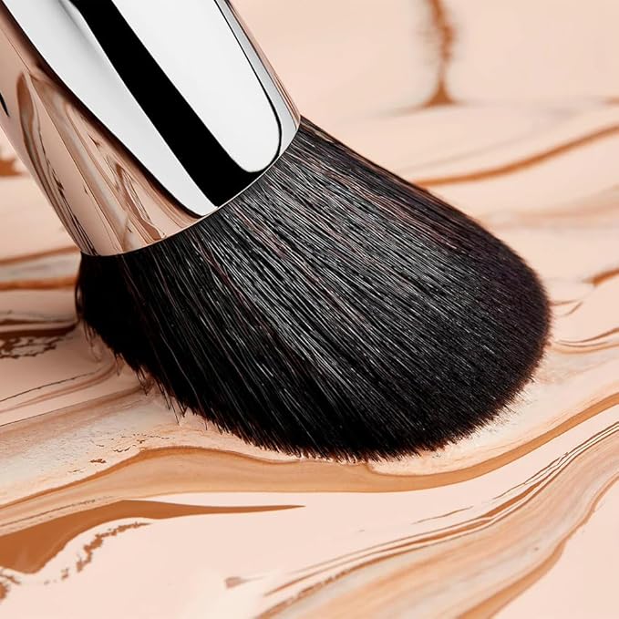 Sigma Beauty F85 Airbrush Kabuki Brush – Kabuki Foundation Brush for Buffing and Blending for an Airbrushed Base, Kabuki Makeup Brush for Liquid and Cream Foundations (1 Brush)-Velvo Beauty