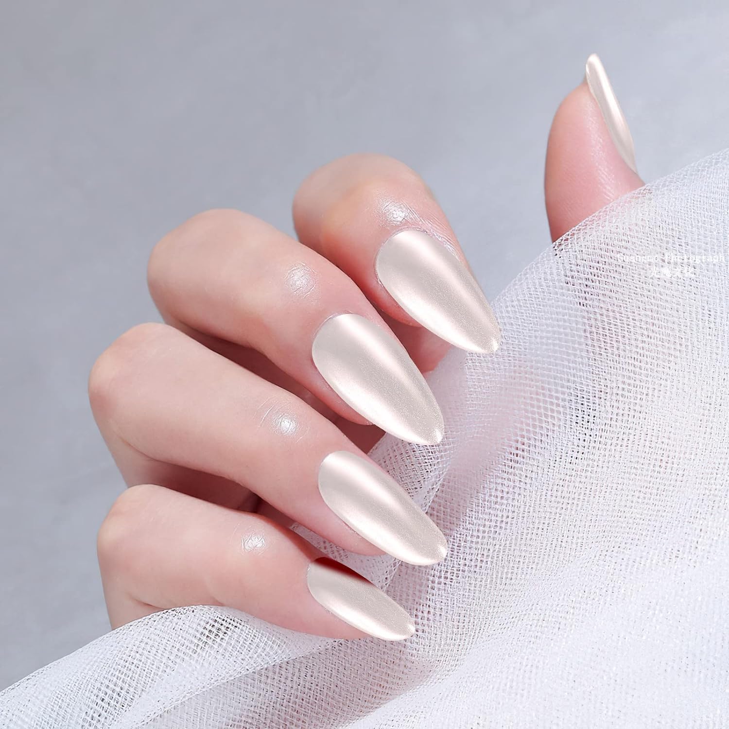 Artdone White Pearl Chrome Nail Powder,Iridescent Aurora Powder Metallic Mirror Effect Pigment Pearlescent Mermaid Pigment Pearl Glitter Dust Kit,Nail Art Decoration, Resin Craft-Velvo Beauty