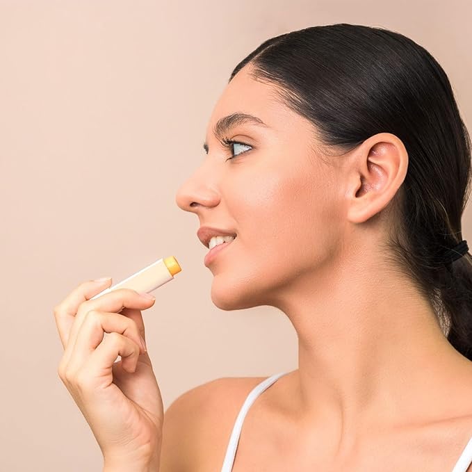 Lip Balm Tubes with Filling Tray and Spatula, 100PCS 5ml White Lip Balm Containers with White Caps, DIY Lip Care Balms Making Tray and Spatula for Women Girl Cosmetics Makeup-Velvo Beauty