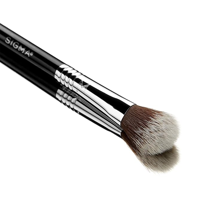 Sigma Beauty Professional F03 High Cheekbone Highlighter™ and Contouring Synthetic Face Makeup Brush with Sigmax® fibers for Buffing and Highlighting Nose, Chin and Cheekbones-Velvo Beauty