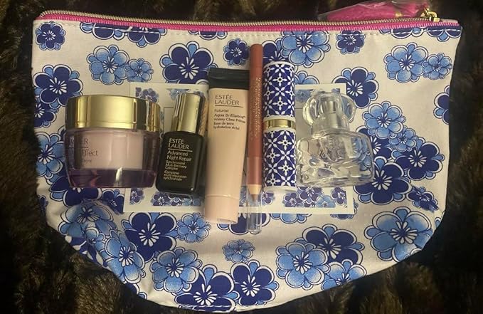 Estee Lauder 7 Piece Set Travel Size AWAY WE GO-Velvo Beauty
