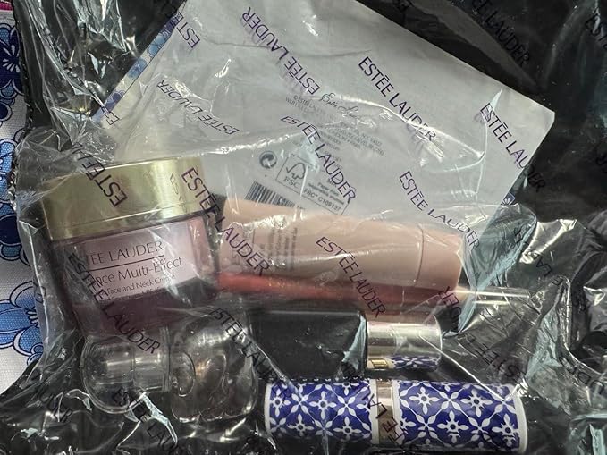 Estee Lauder 7 Piece Set Travel Size AWAY WE GO-Velvo Beauty