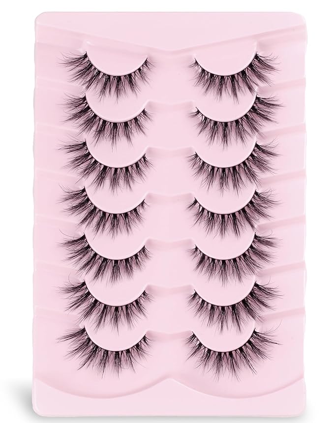 Cat Eye Lashes False Eyelashes Mink Lashes Wispy Eyelashes Natural Look Fake Eyelashes Mink Lashes Fluffy False Lashes UP8-Velvo Beauty