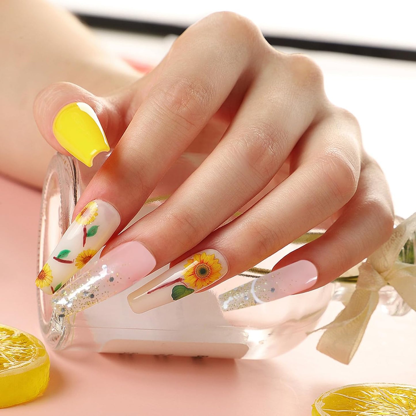 Major Dijit Quick Dry Nail Polish Glitter Yellow Summer Nail Lacquer for Nail Art Regular Nail Polish 0.41 fl oz.-Velvo Beauty