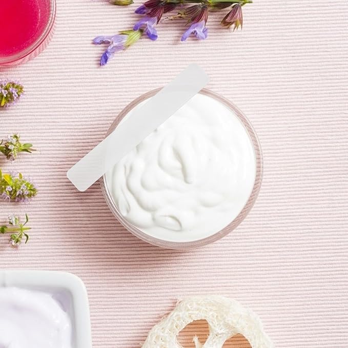 50pcs Soft Film Stick Cream Spoon Facial Mask Spoons Beauty Supplies Facial Cream Beauty Scrapers Makeup Tools Beauty Accessories Makeup Spoons Cream Spatulas-Velvo Beauty