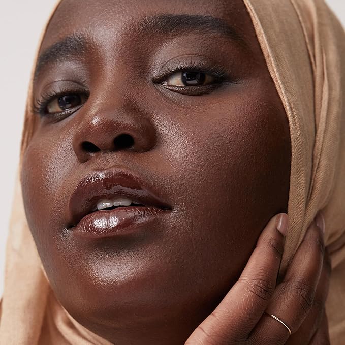 Summer Fridays Sheer Skin Tint - Tinted Moisturizer with Hyaluronic Acid - Helps Diminish Uneven Skin Tone - Sheer to Light Coverage - Shade 8 - Medium Deep with Neutral Warm Undertones (1 Fl Oz)-Velvo Beauty